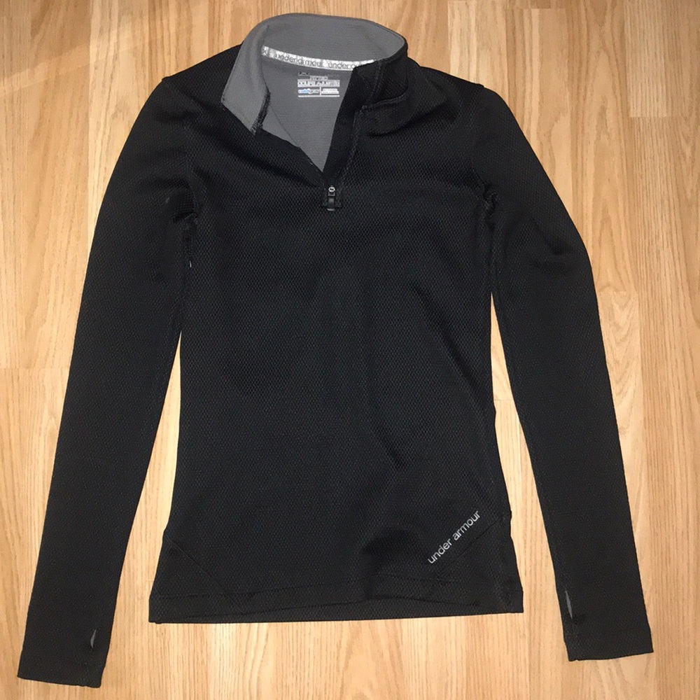 Under Armour Fitted Black Pull Over